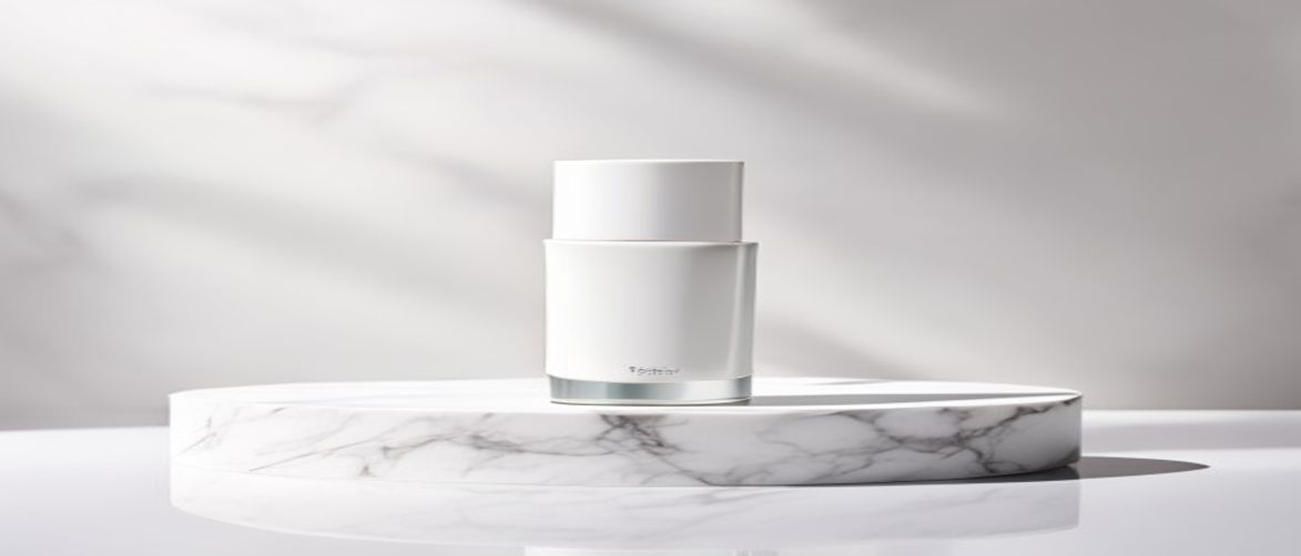 iS Clinical Reparative Moisture Emulsion